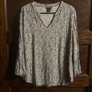 Lucky Brand Navy Floral V-Neck Blouse